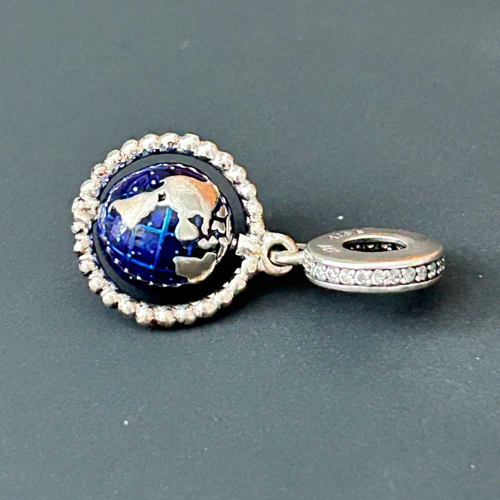 Retired Pandora World Traveler Charm